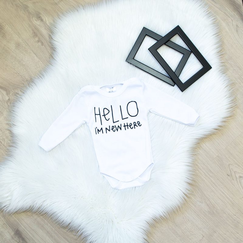 Body  "HELLO I´M NEW HERE" d.r. bijeli K10487 - Slika 2