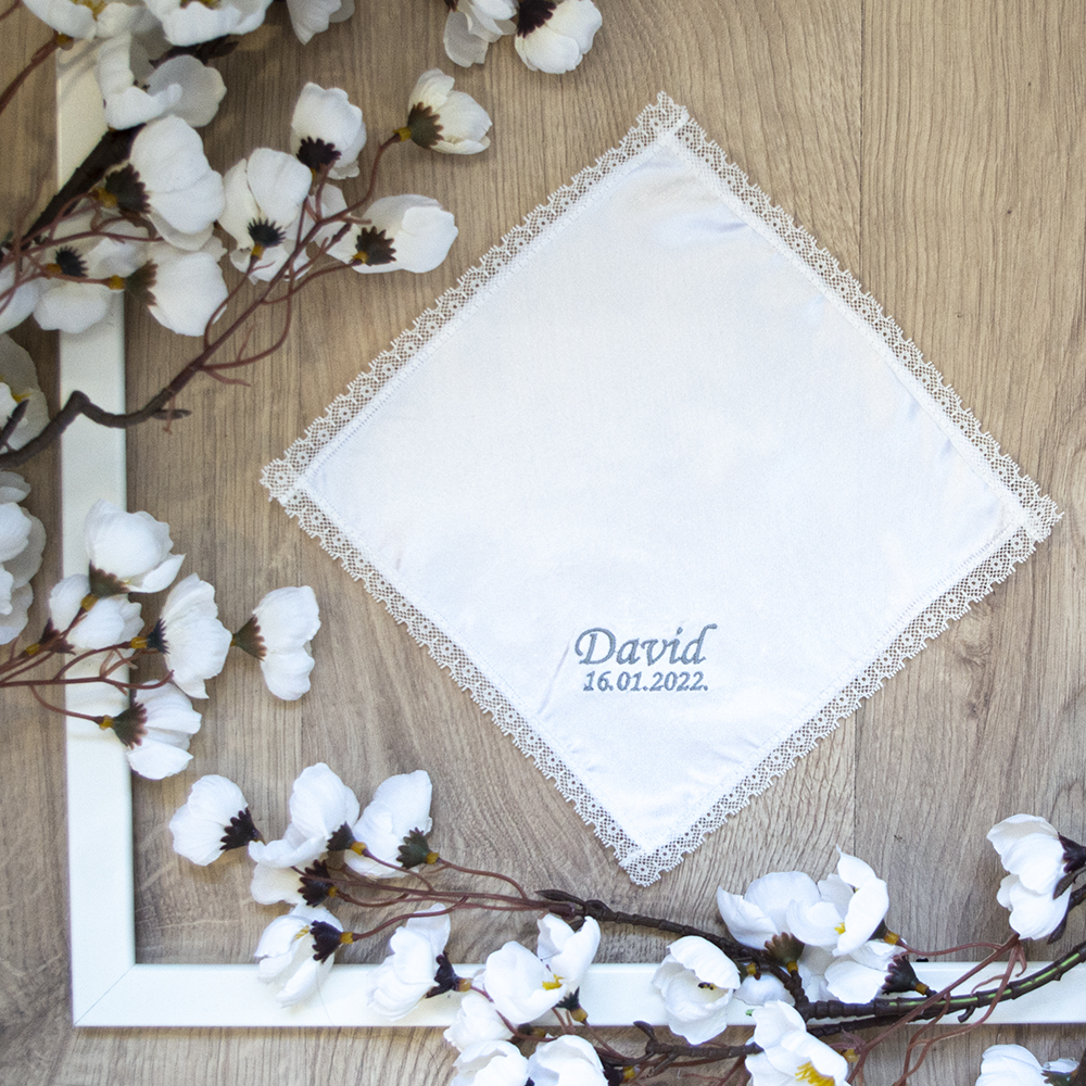 Personalizirana krsna maramica - srebrni natpis, K11415