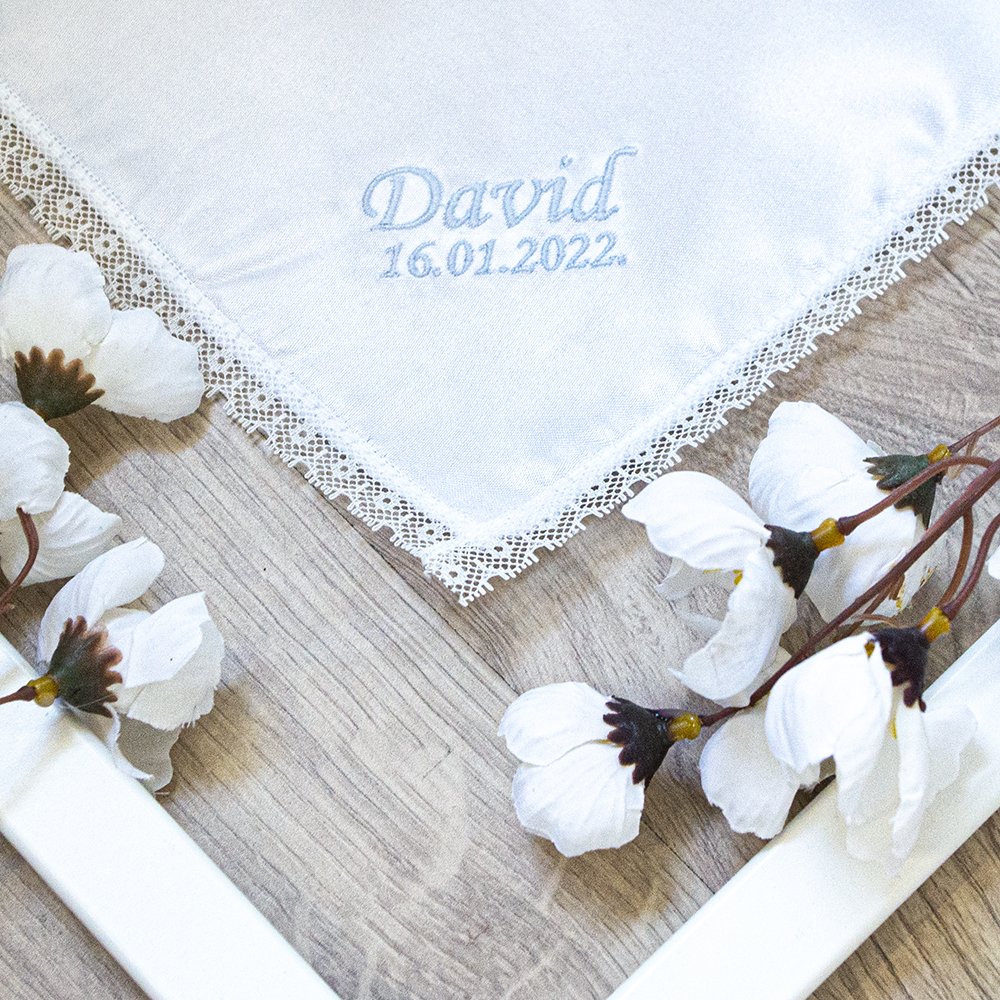 Personalizirana krsna maramica - plavi natpis, K11415 - Slika 2